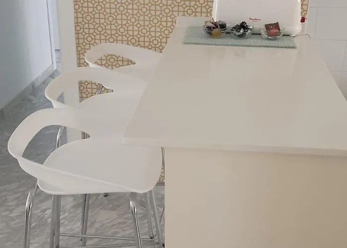 Precioso Junto A La Mezquita. *