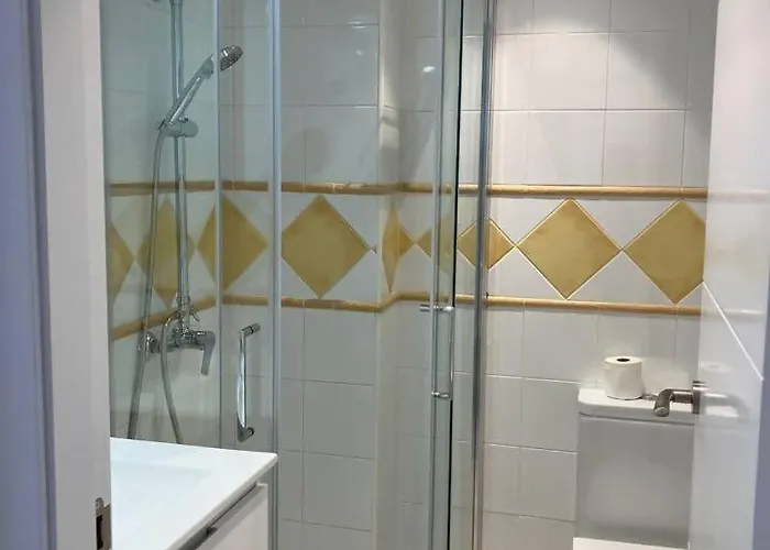 Precioso Junto A La Mezquita.