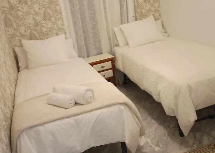 Precioso Junto A La Mezquita