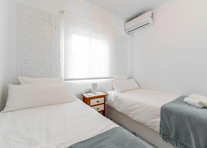 Precioso Junto A La Mezquita.