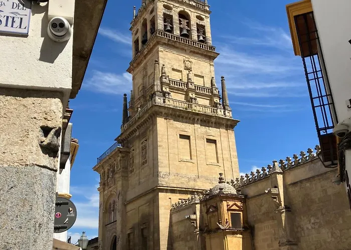 Apartment Precioso Junto A La Mezquita. *
