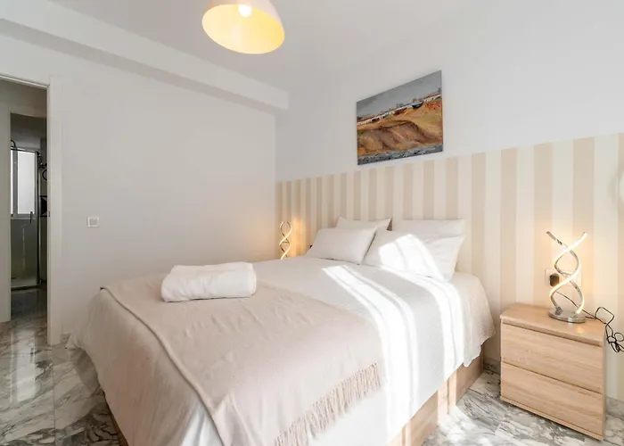 Precioso Junto A La Mezquita. * Cordoba