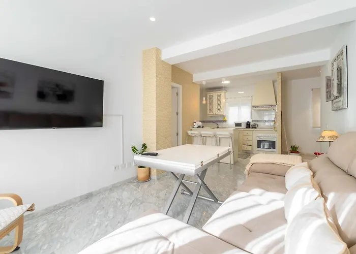 Apartment Precioso Junto A La Mezquita. *