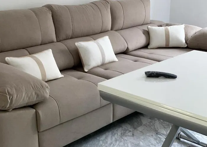 Precioso Junto A La Mezquita. *